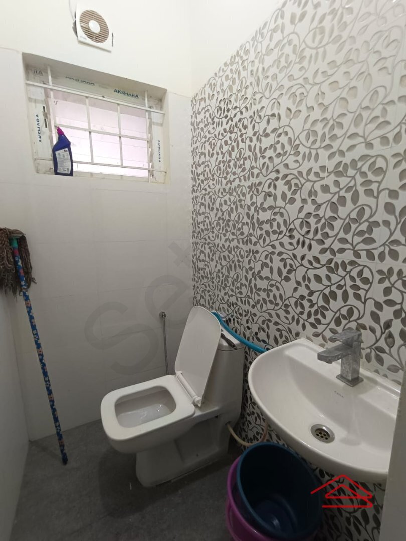 Bathroom 3