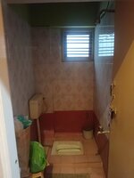 bathrooms 1