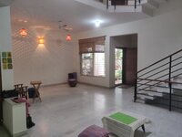 Hall 1
