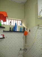 Sub Unit : bathrooms 1