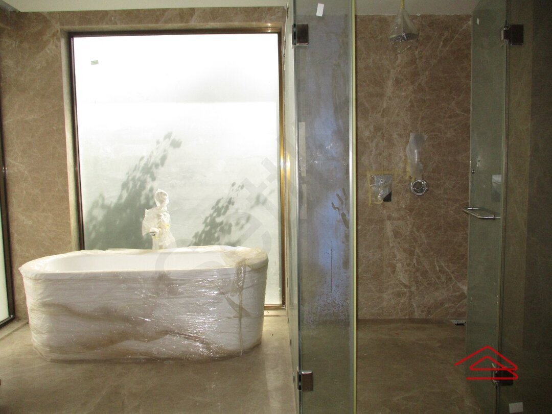 Bathroom 4