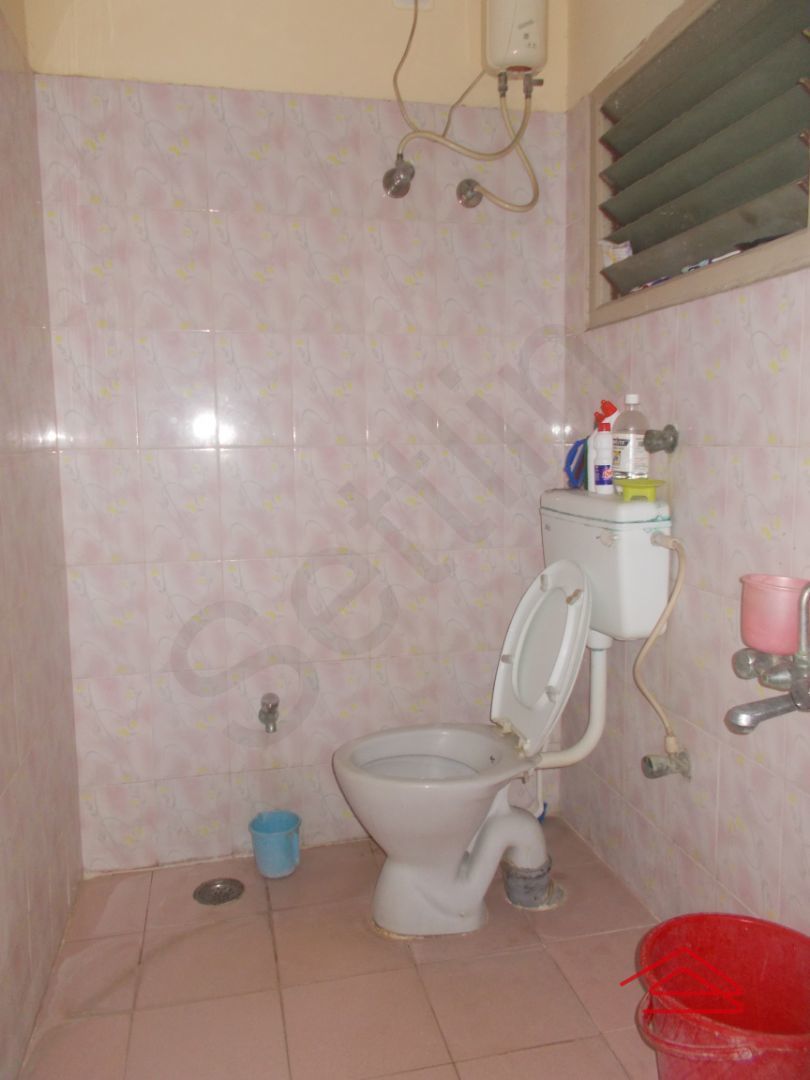 Bathroom 2