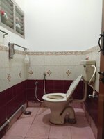 Sub Unit : bathrooms 2