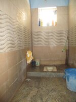 Sub Unit : bathrooms 1