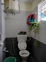 Sub Unit : bathrooms 1