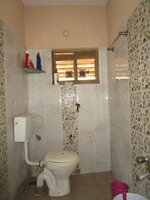 Sub Unit : bathrooms 1