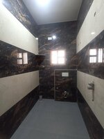Sub Unit : bathrooms 2