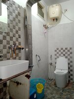 Sub Unit : bathrooms 1
