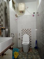 Sub Unit : bathrooms 1