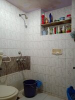 Sub Unit : bathrooms 4