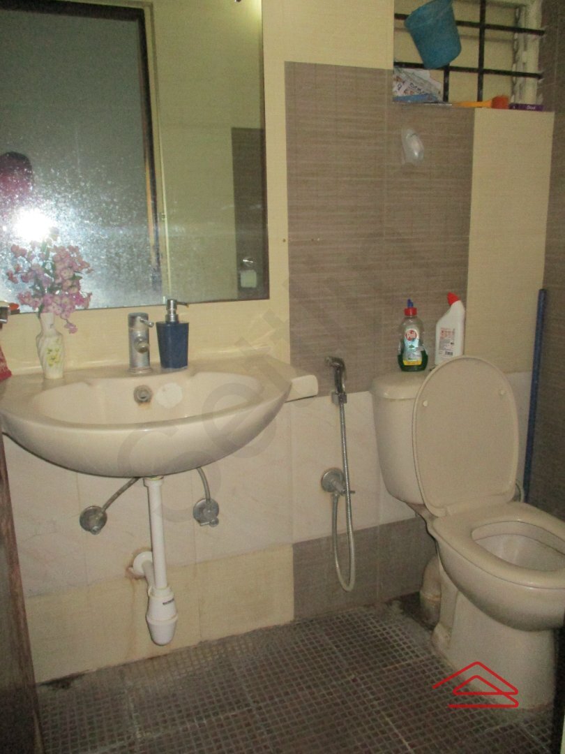 Bathroom 4