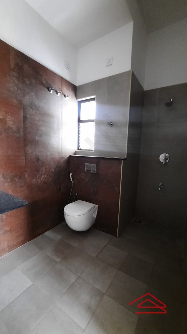 Bathroom 4