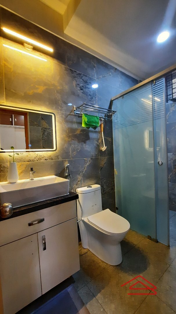 Bathroom 3
