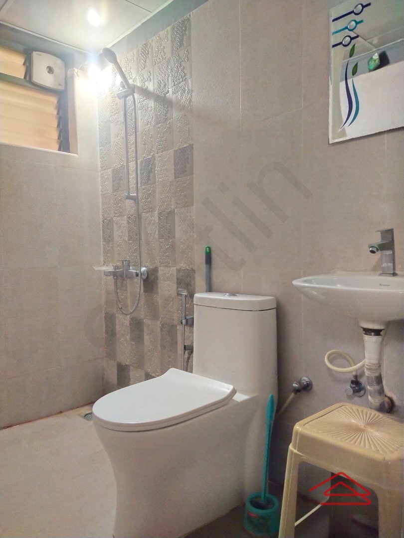 Bathroom 2