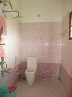 Sub Unit : bathrooms 2