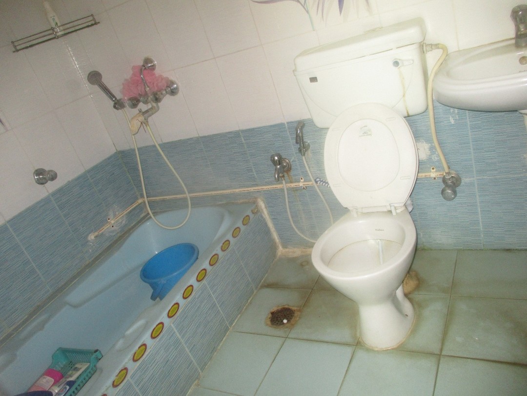 Bathroom 2