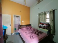 Sub Unit : bedrooms 1