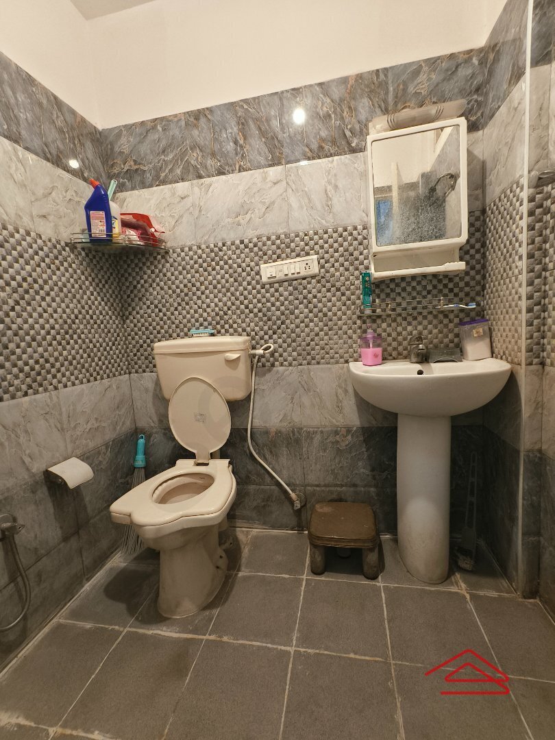 Bathroom 2