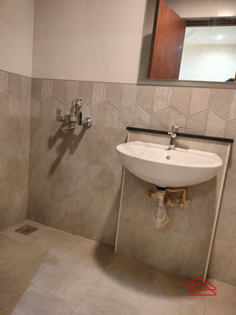 Bathroom 4