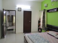 bedrooms 1