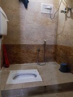 Sub Unit : bathrooms 1