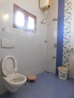 bathrooms 2