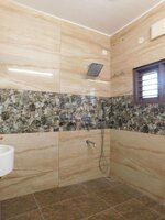 bathrooms 2