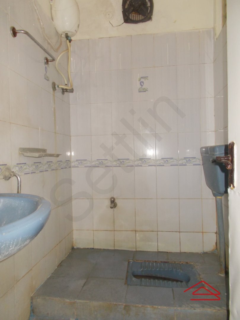 Bathroom 2