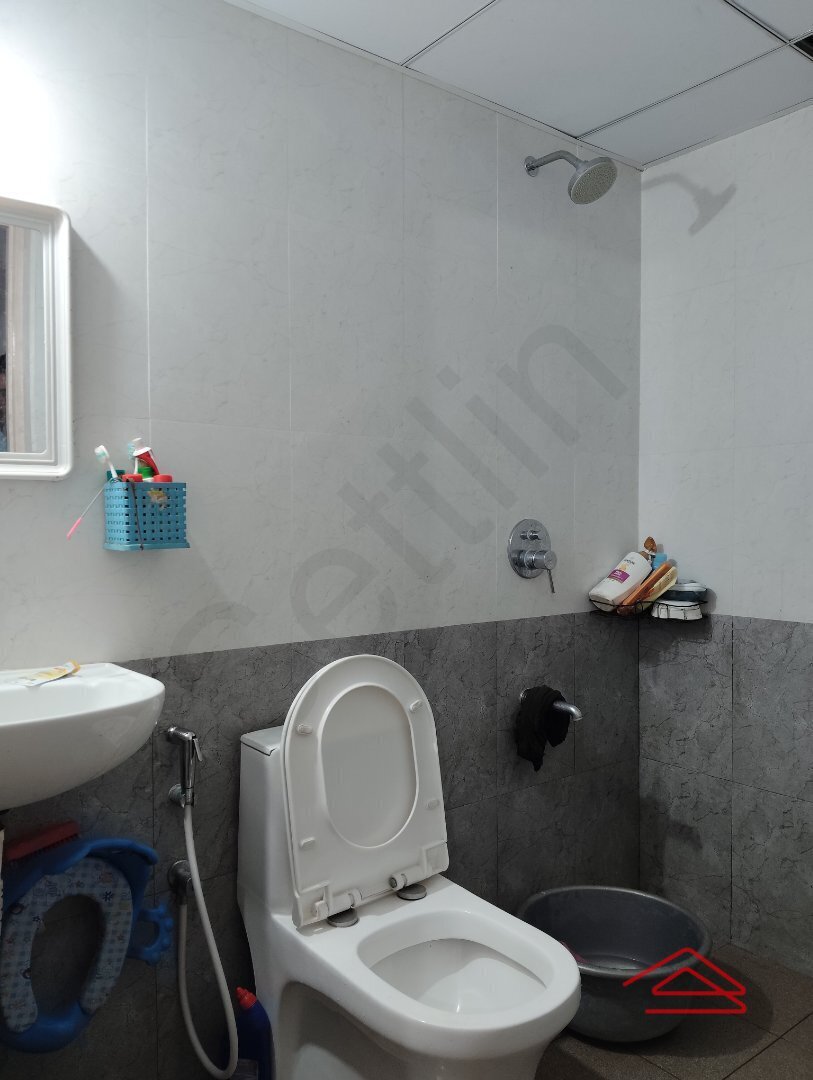 Bathroom 2