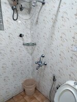 bathrooms 1