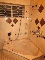 bathrooms 7