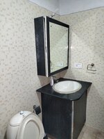 bathrooms 2