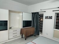 bedrooms 1