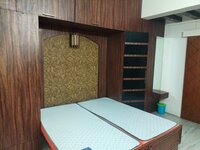 bedrooms 2