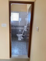Sub Unit : bathrooms 1
