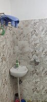 Sub Unit : bathrooms 4