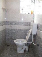 Sub Unit : bathrooms 2