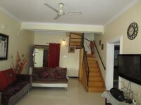 Hall 1