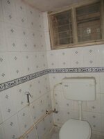Sub Unit : bathrooms 2