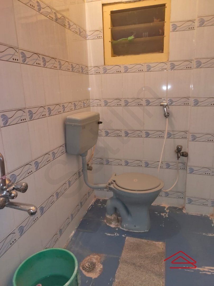 Sub Unit : bathrooms 1