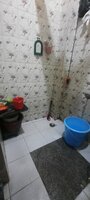 Sub Unit : bathrooms 1