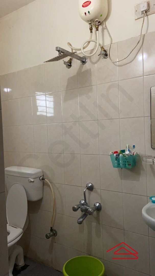 bathrooms 2