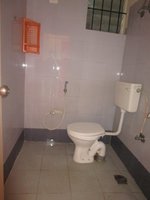 Sub Unit : bathrooms 1