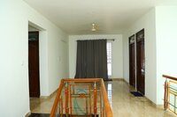 Hall 2