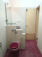 bathrooms 3