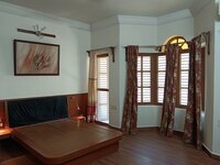 bedrooms 2