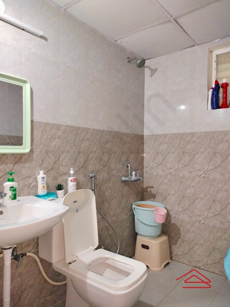 Bathroom 2