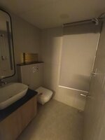 Servant Bathroom 1