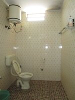 Sub Unit : bathrooms 2