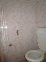 Sub Unit : bathrooms 2